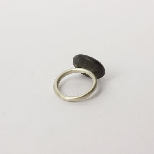 ACT483: Orepuki stone ring