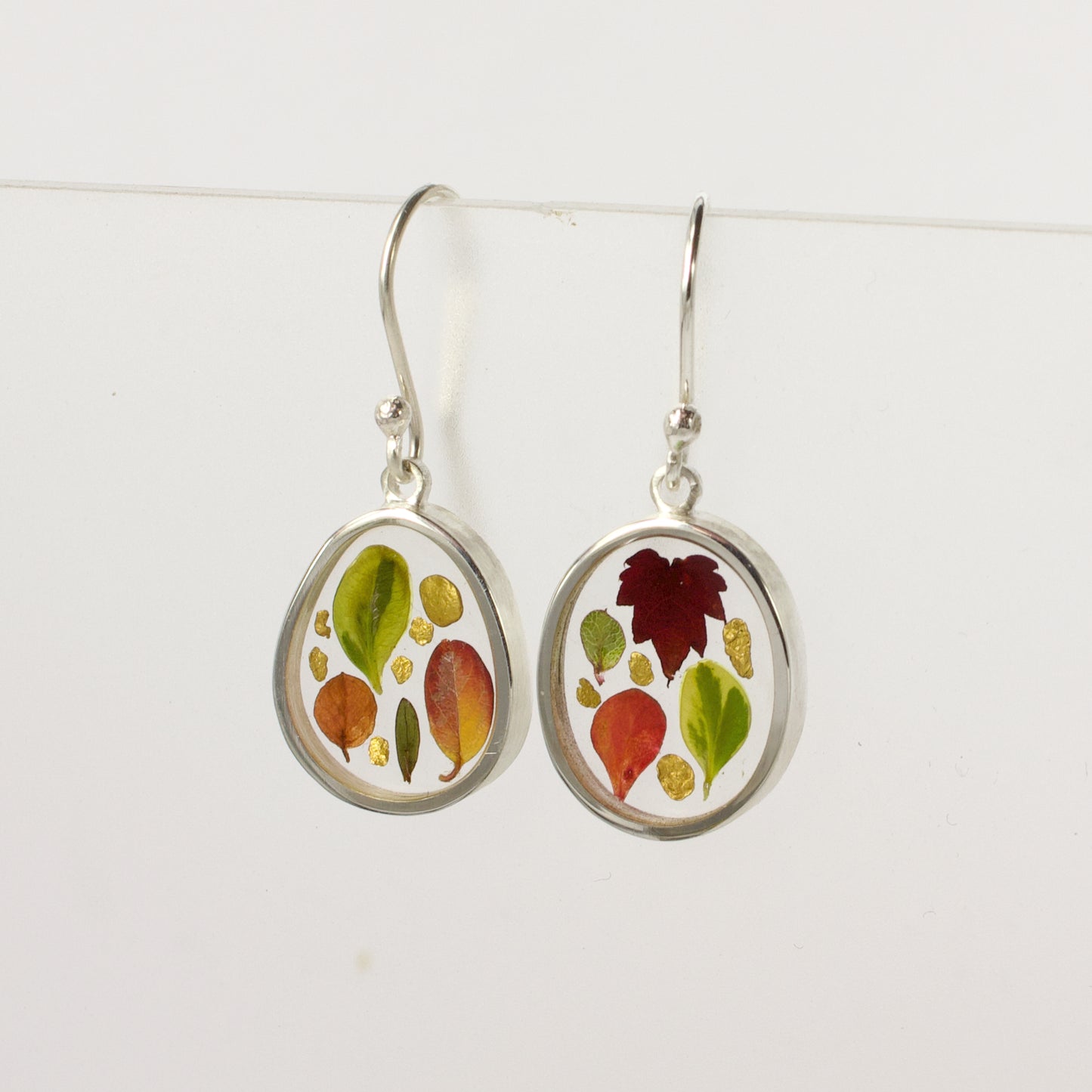 ACT515: Otago gold nugget and autumn leaf earrings