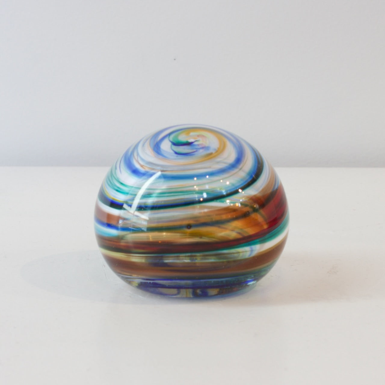 CJ209: Meslee paperweight