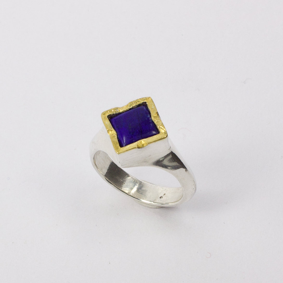 DM242C: Lapis ring