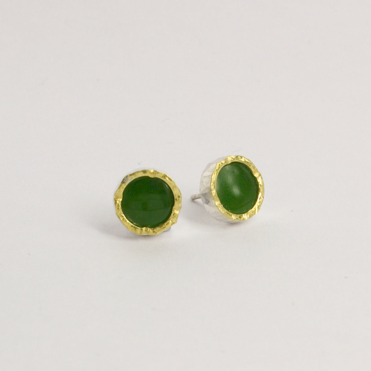 DM244C: Large pounamu stud earrings