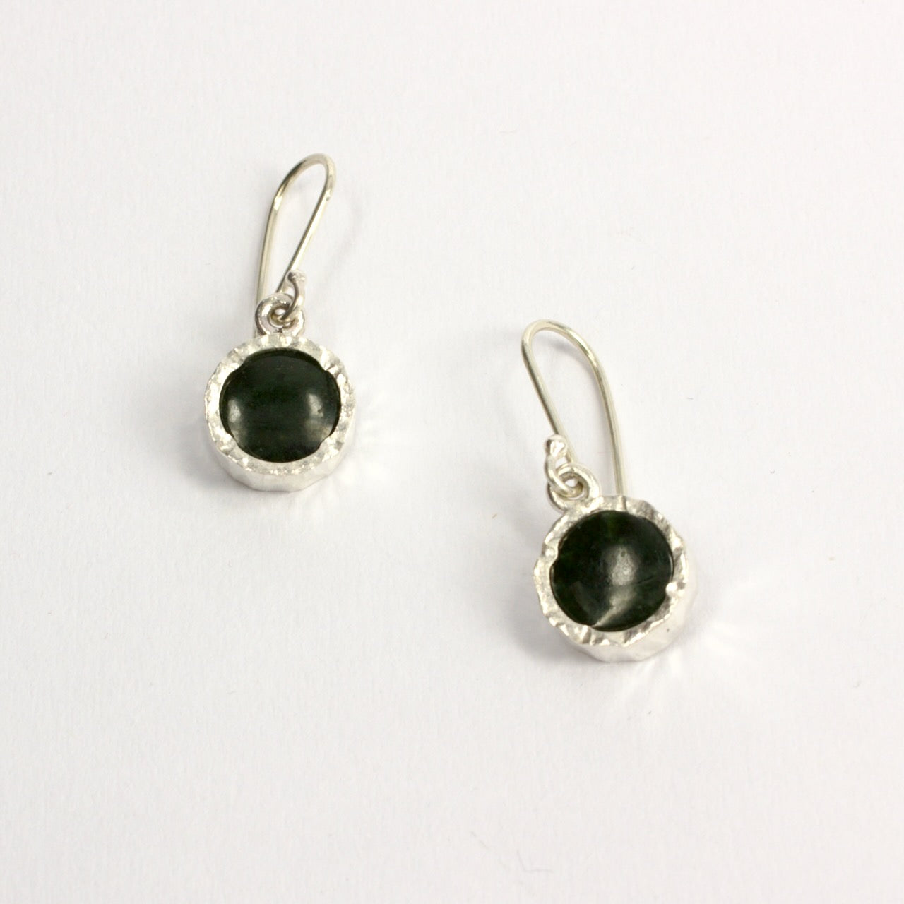 DM254C: Dark pounamu earrings