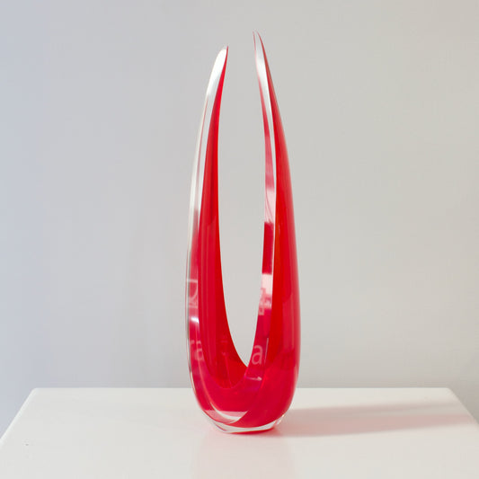 GS58: Offering sculpture - garnet red