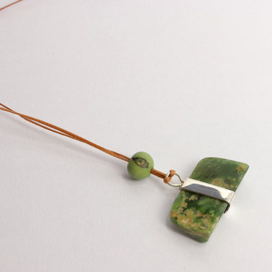 HA29: Down to earth pounamu pendant
