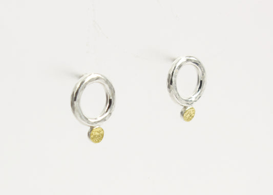LA153: Stud earrings
