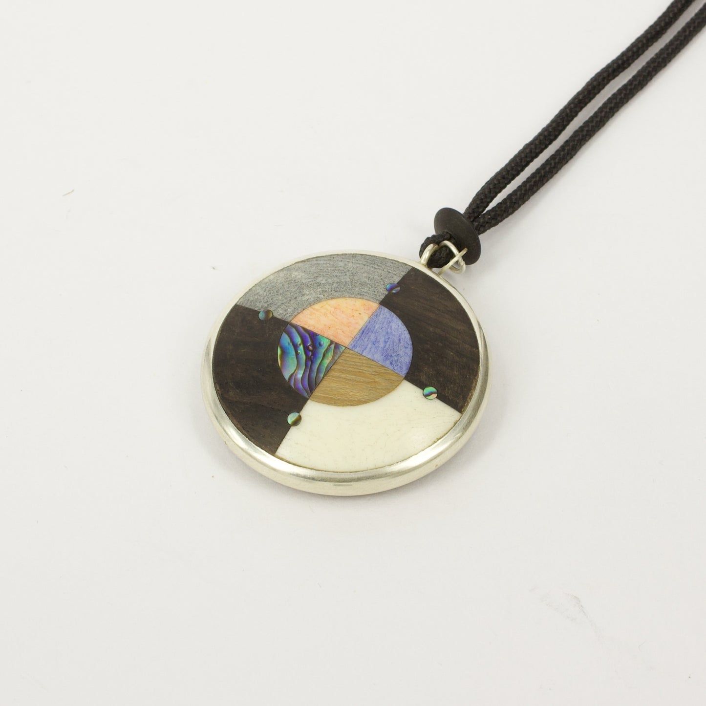 JA98: Starburst pendant w/ frame