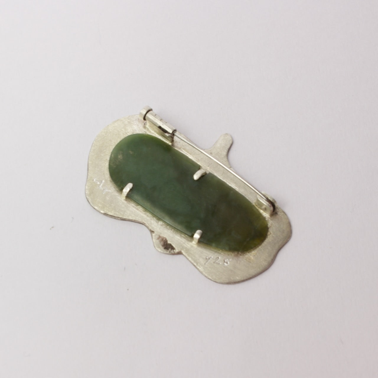 JMR266: Pounamu brooch