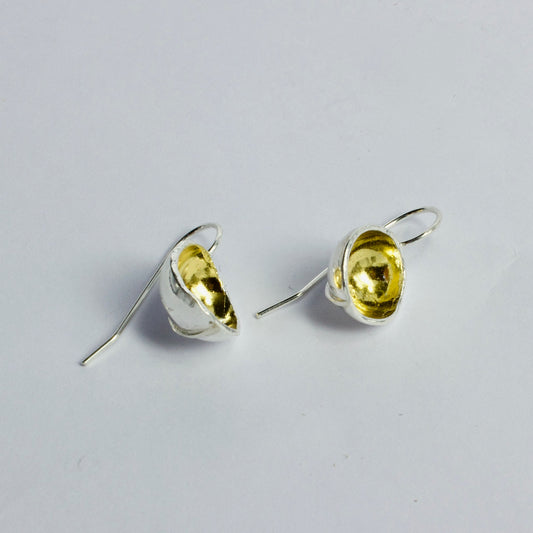 FS290: Gold bowl earrings