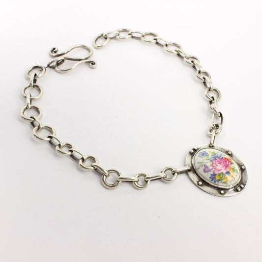 NG104: Vintage Limoges necklace