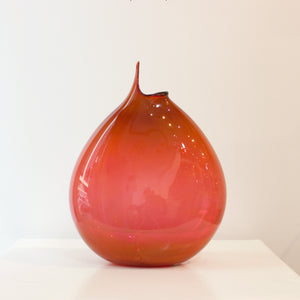 JCU372: Drop vase - pink