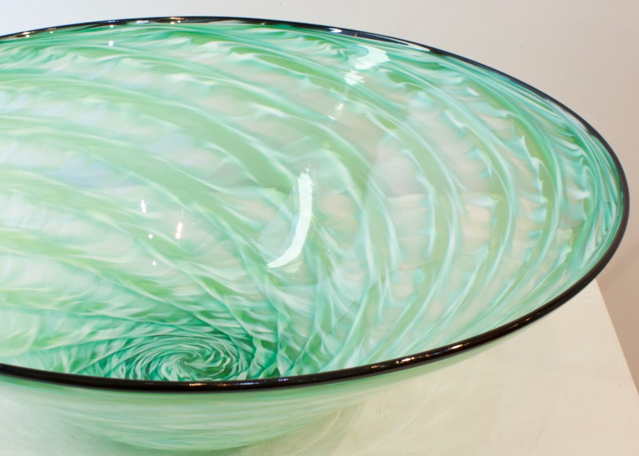 JCU413: Shell bowl - jade green