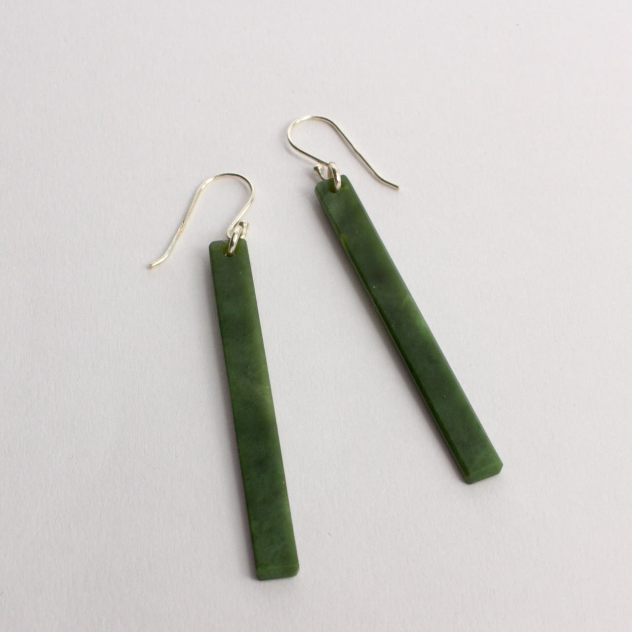 KAJ169: Pounamu bar earrings