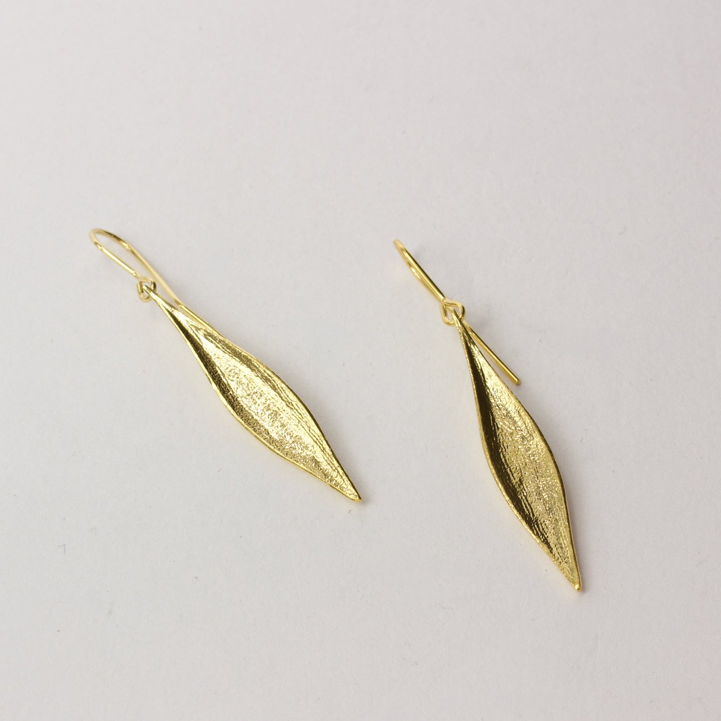 KS166: Karohiro earrings - short
