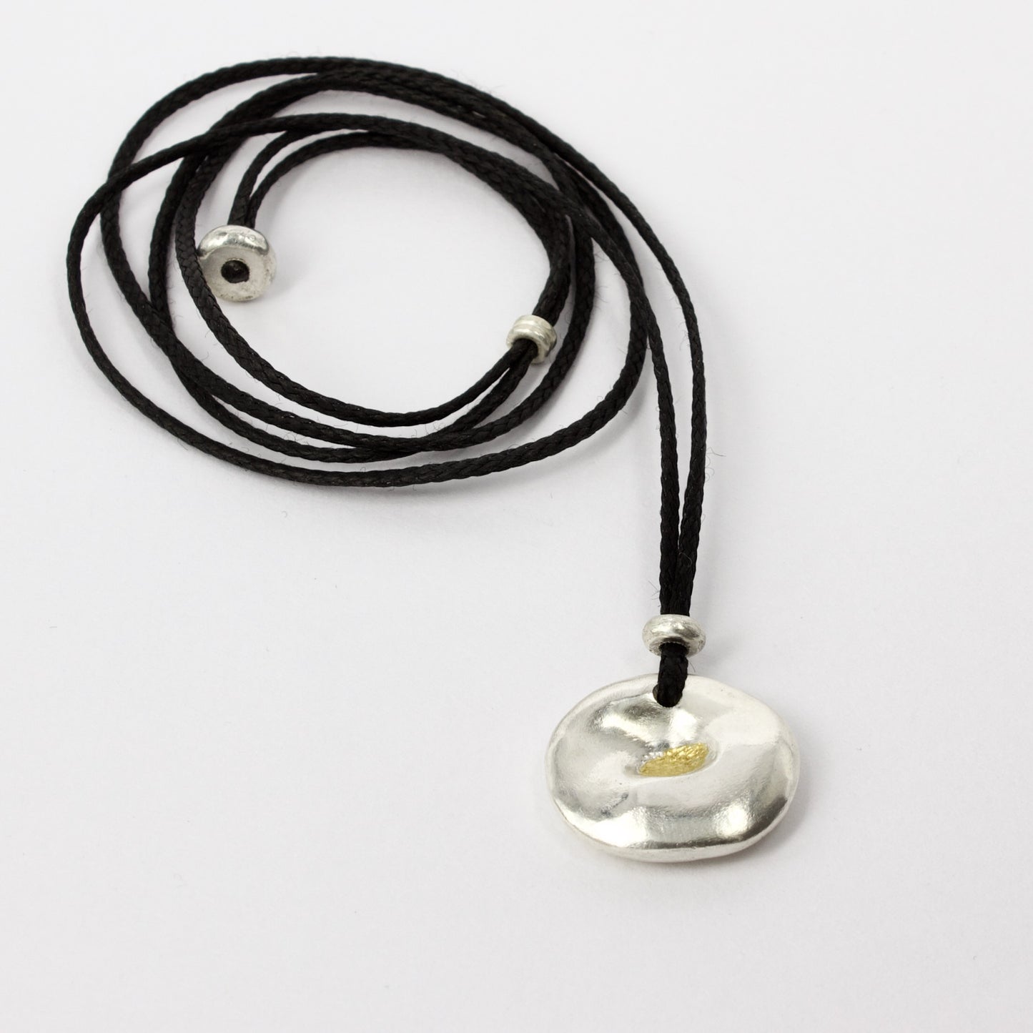 LA112: Deflated cloud pendant