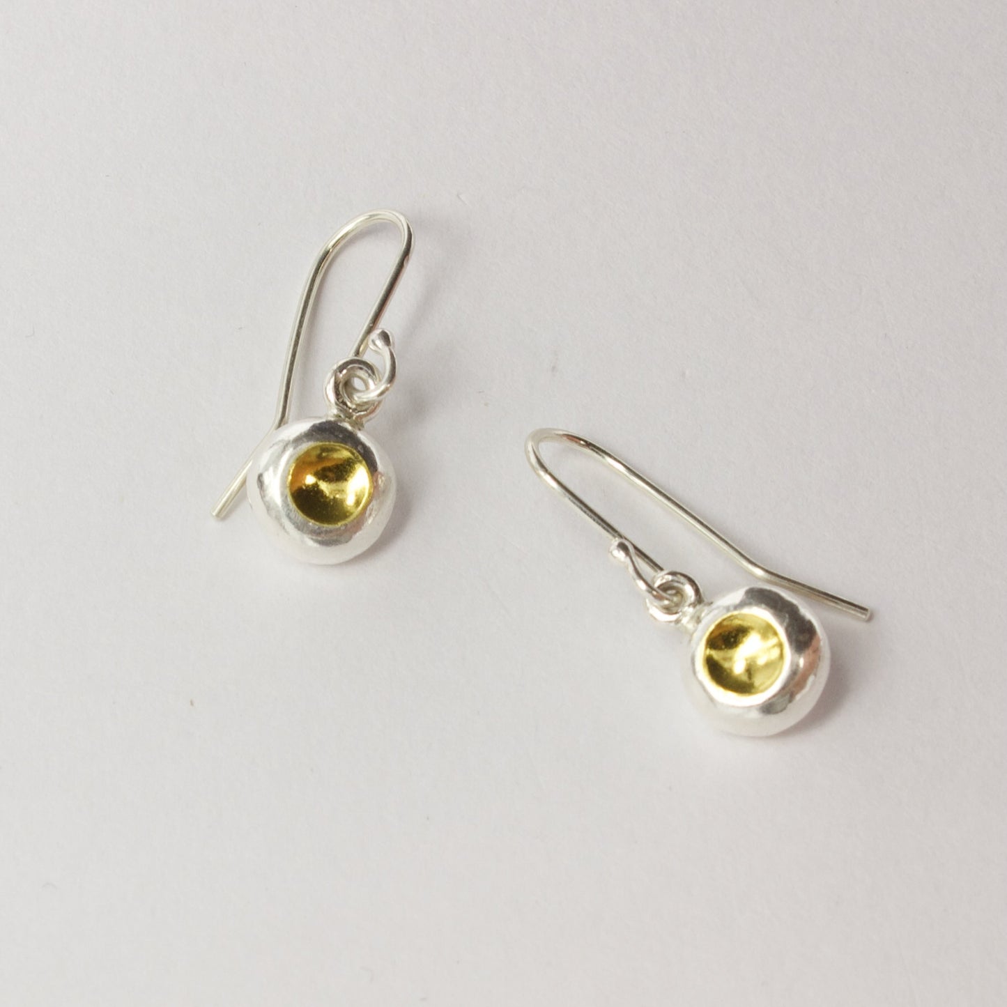 LA119: Concave drop earrings