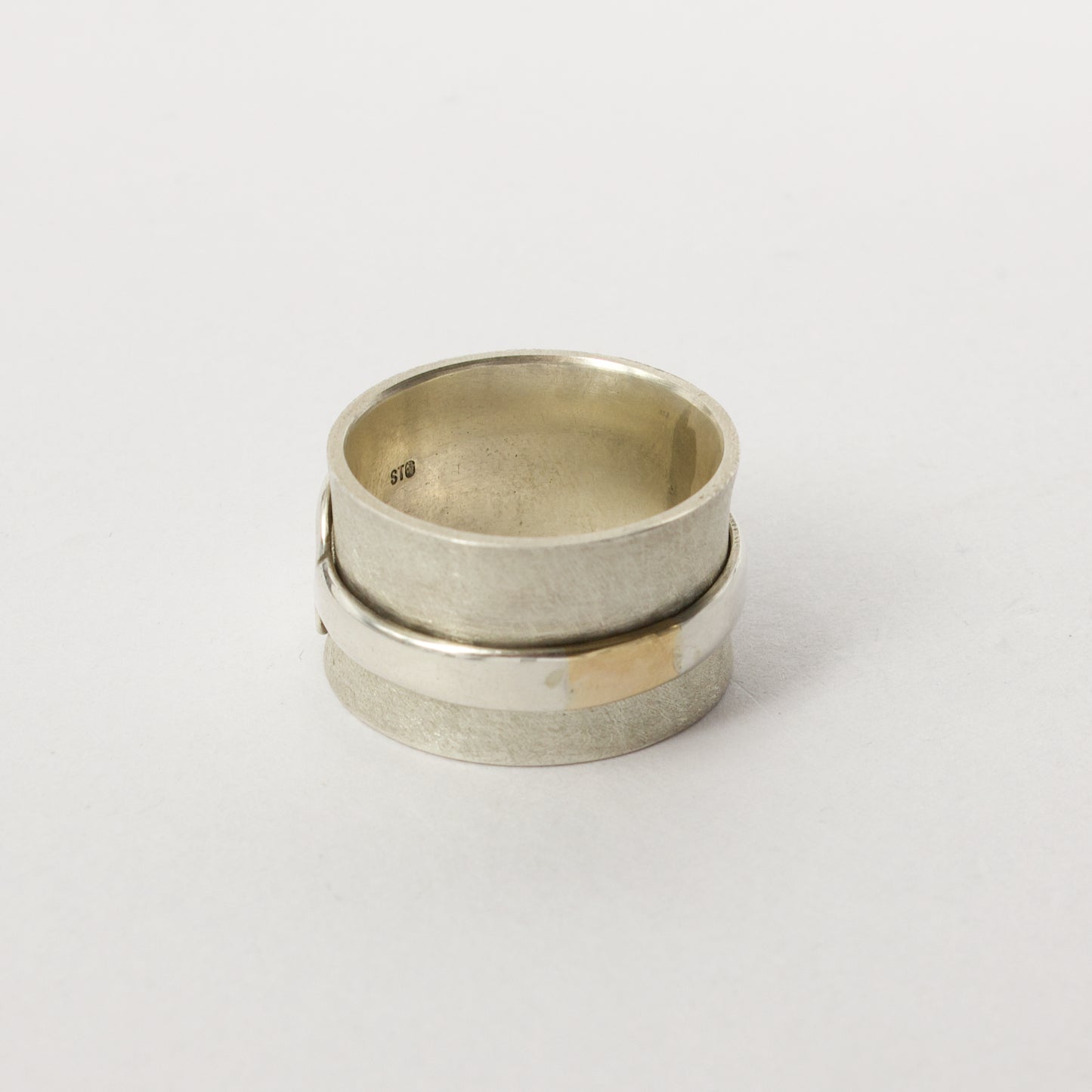 NG86: Skull ring
