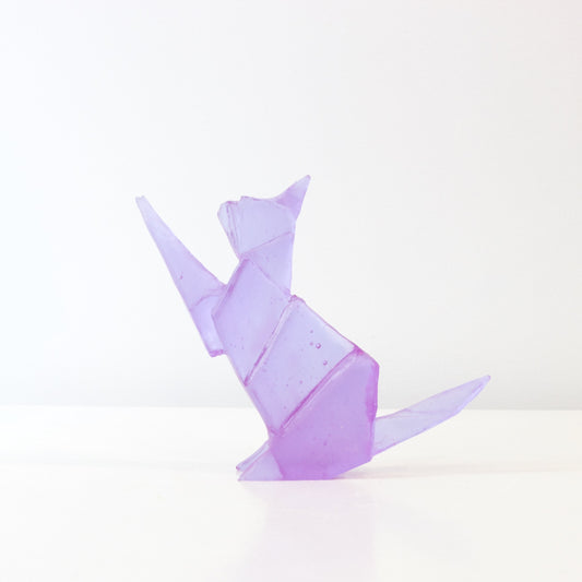 TBA109: Origami cat - lilac (dichroic glass)