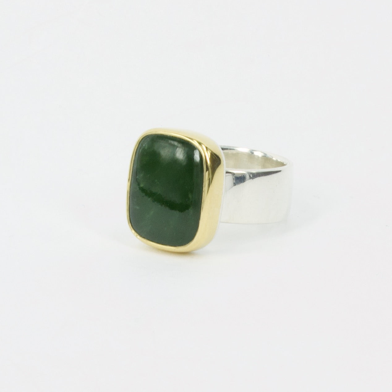 RW304: Pounamu Ring