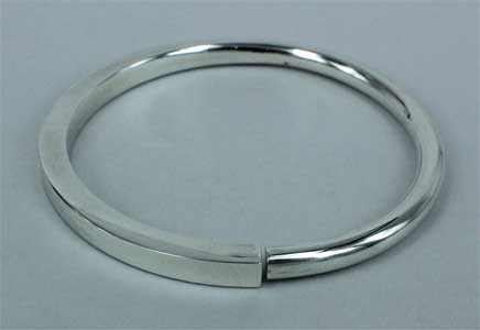 KBS: Square to round bangle