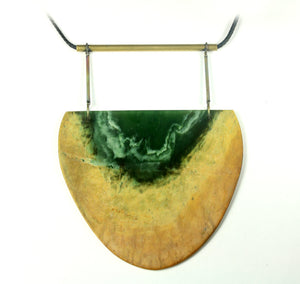 NA173: Pounamu and titanium pendant