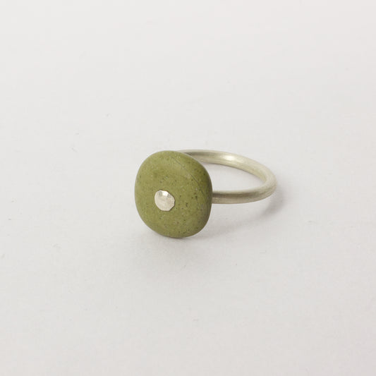 ACT476: Orepuki stone ring