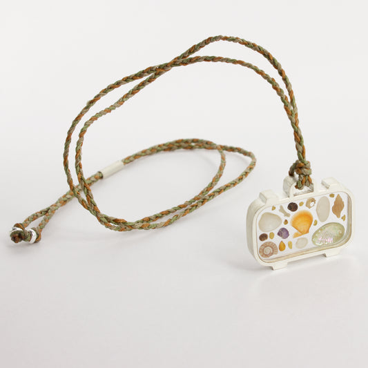 ACT505: Emotional baggage pendant - gold nuggets and shells