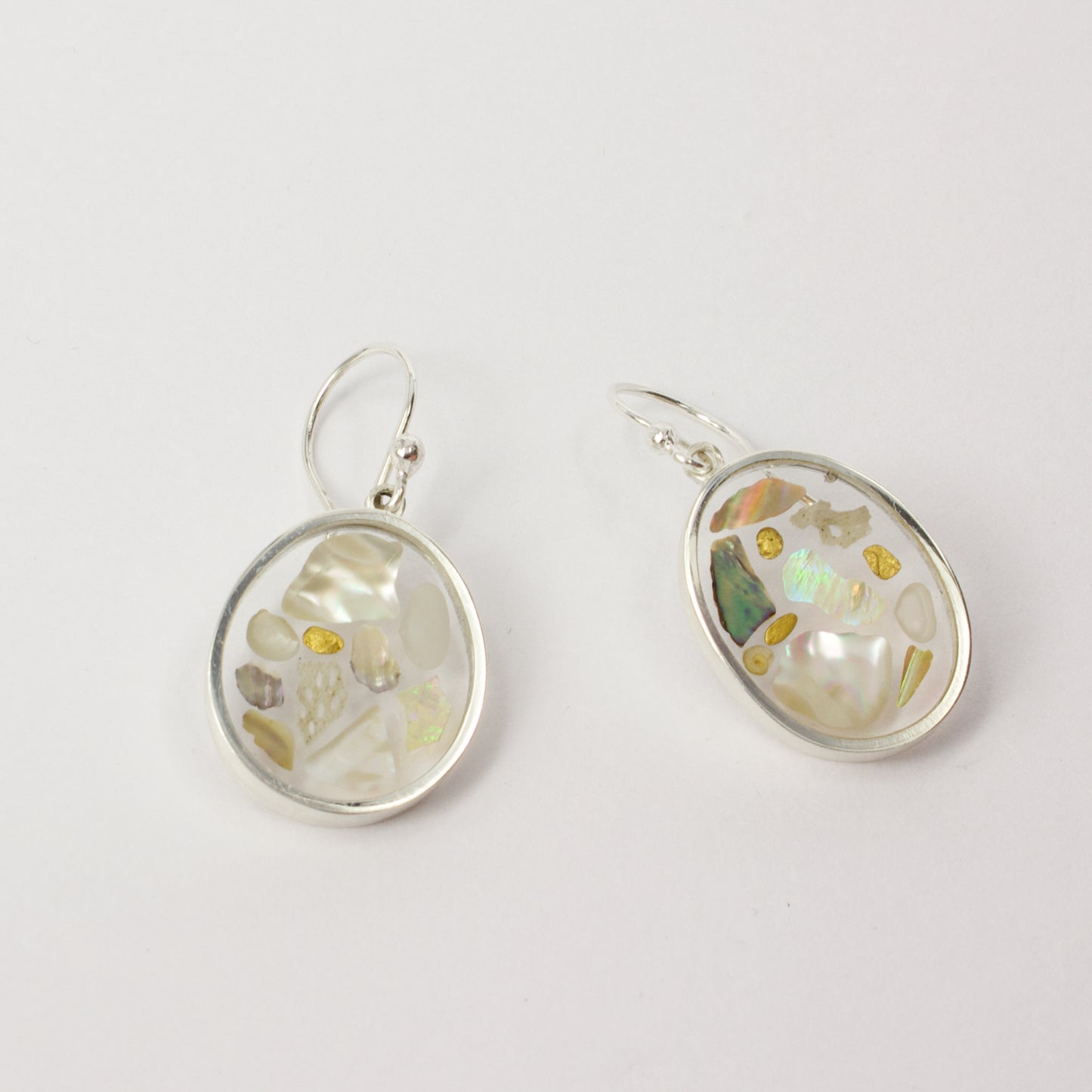 ACT513: Otago gold nugget and shell earrings