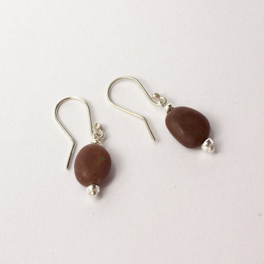 ACT517: Orepuki stone earrings - red