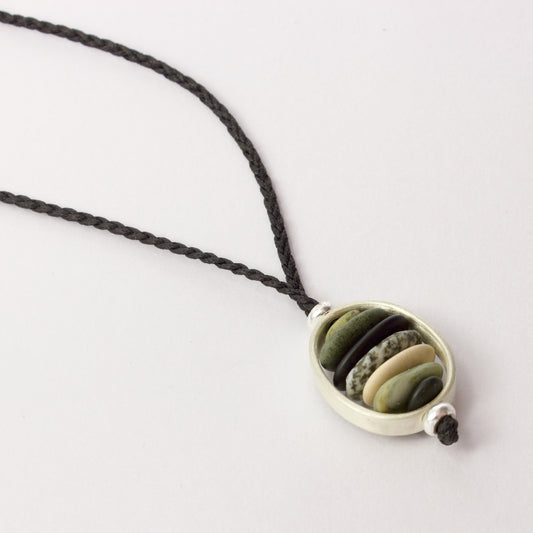 ACT524: Stone cell pendant - green