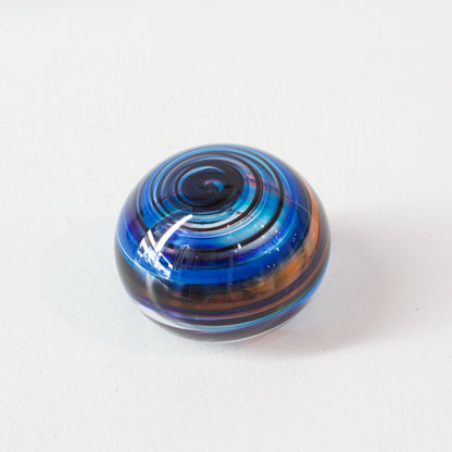 CJ228: Meslee paperweight