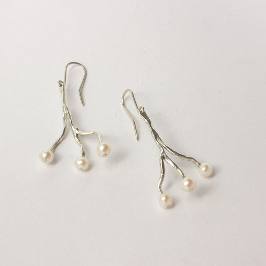 DH225: Fruiting branch earrings