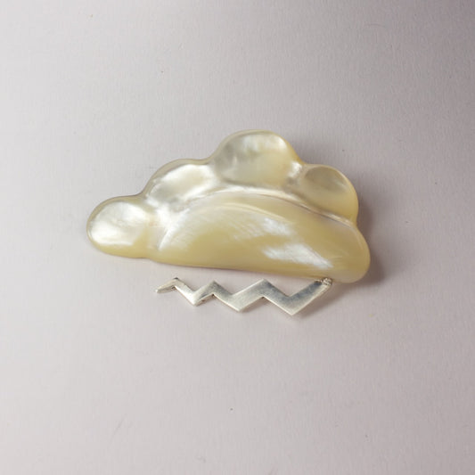 DH285: Lightning bolt cloud