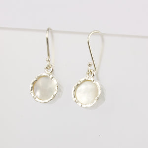 DM204C: Mother of Pearl earrings