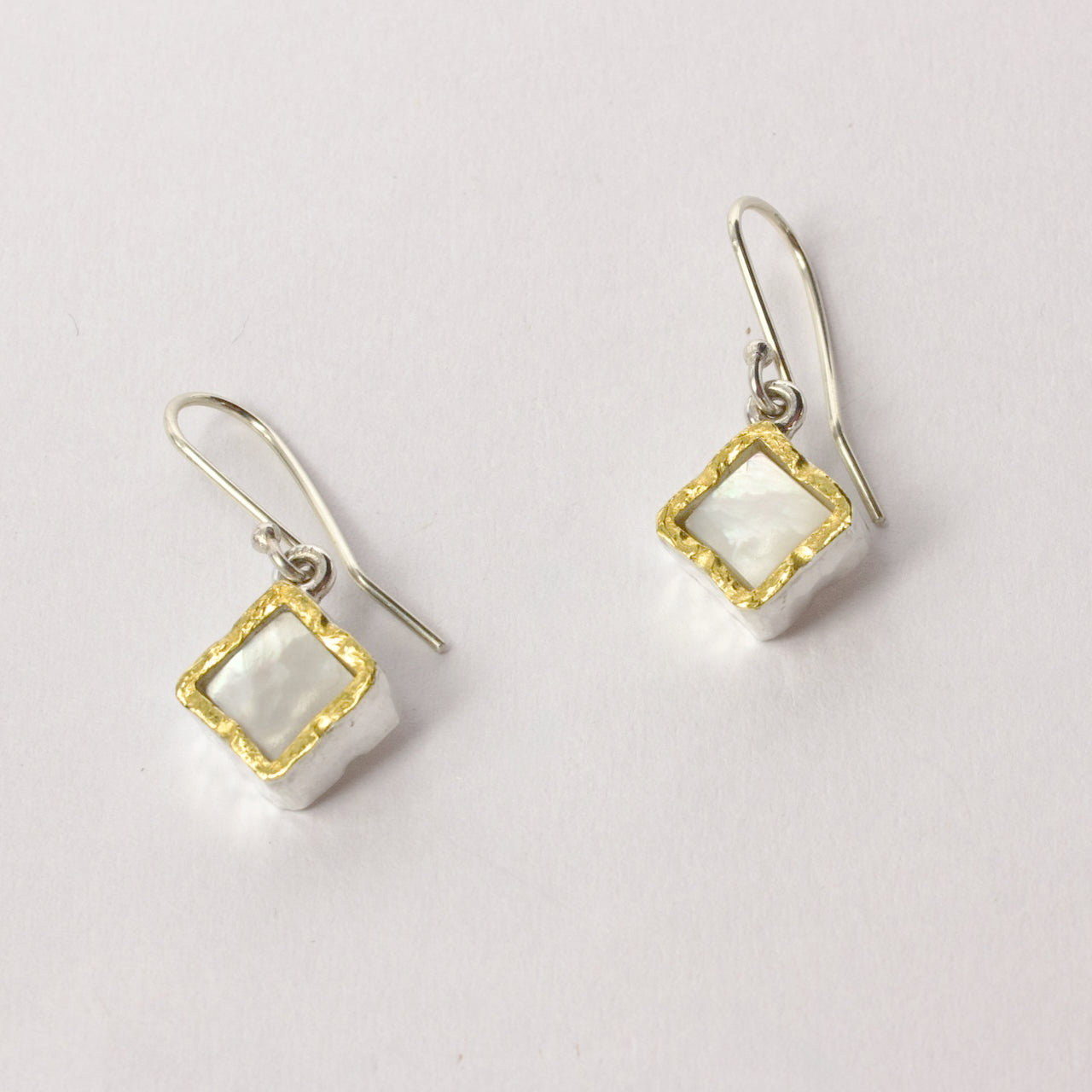 DM272C: Mother of Pearl earrings