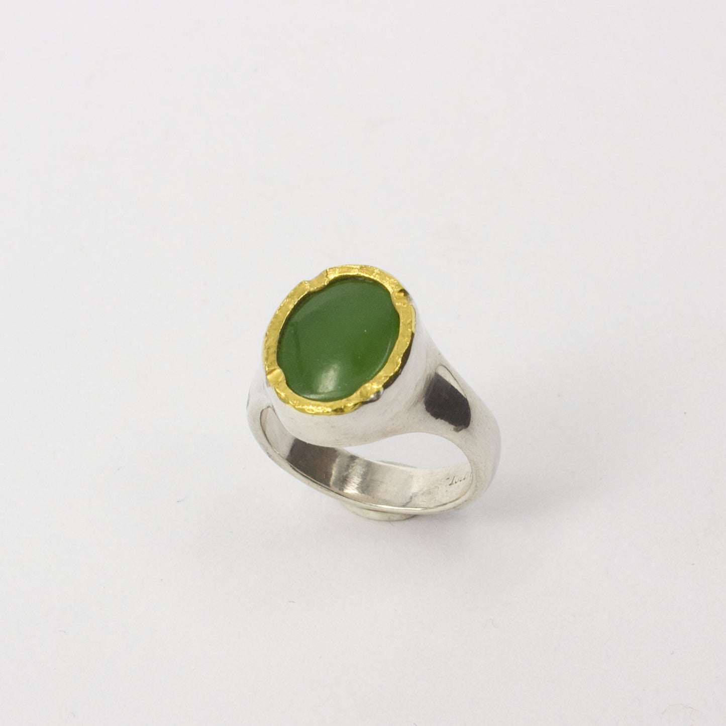 Dm368B: Pounamu ring