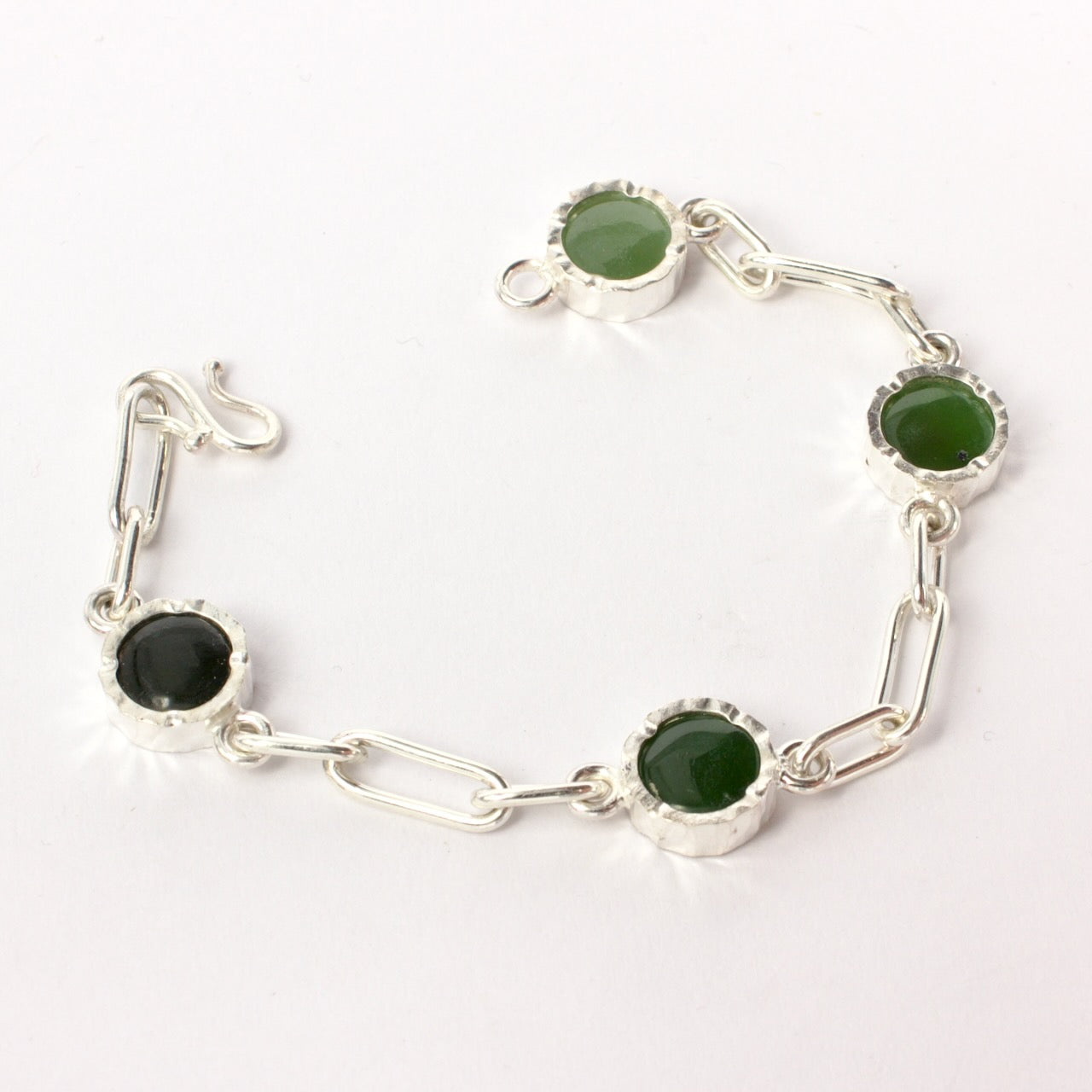 DM378C: Four stone pounamu bracelet