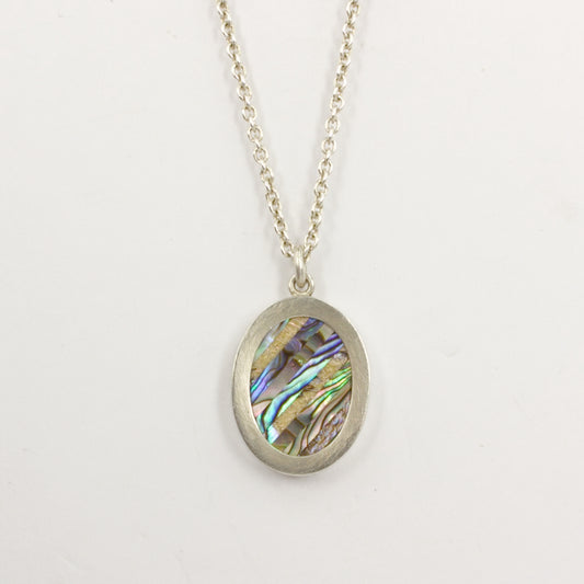 DM634: Pāua sampler pendant