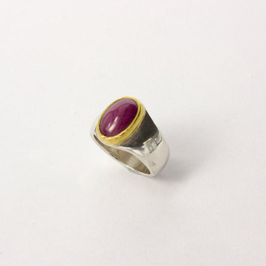 DM658B: Ruby ring