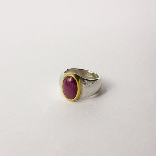 DM658B: Ruby ring