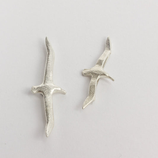 DM: Albatross brooches