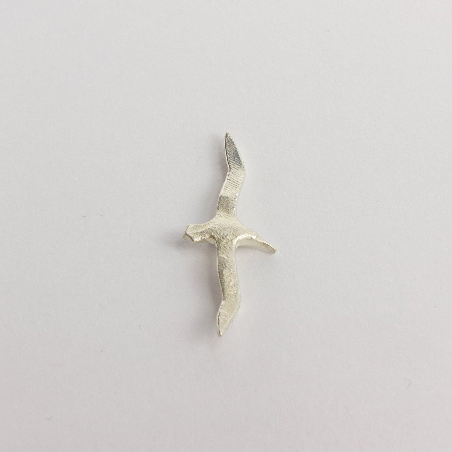 DM: Albatross brooches