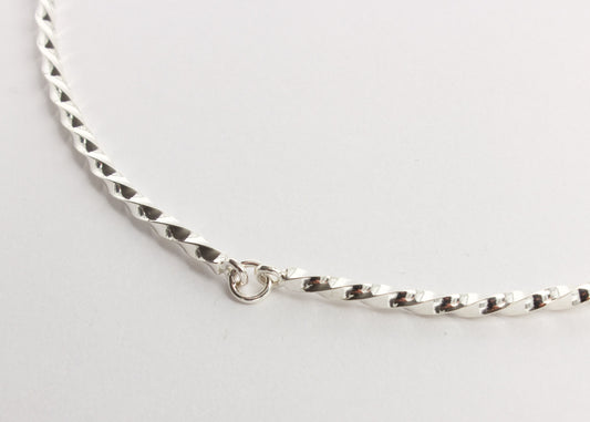FS297: Takawiri necklace