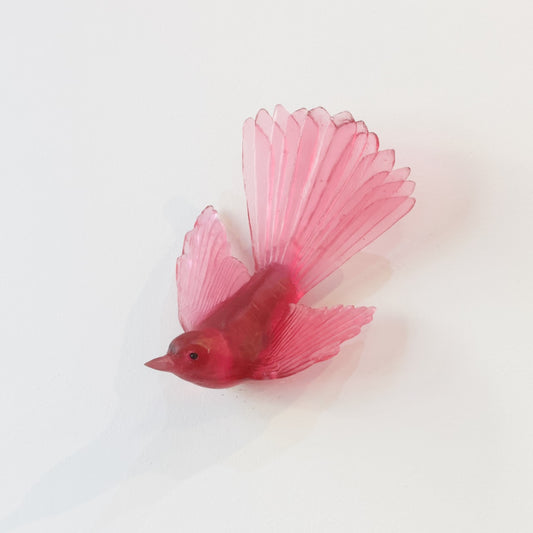 LJ: Fantail/Pīwakawaka - gold ruby pink