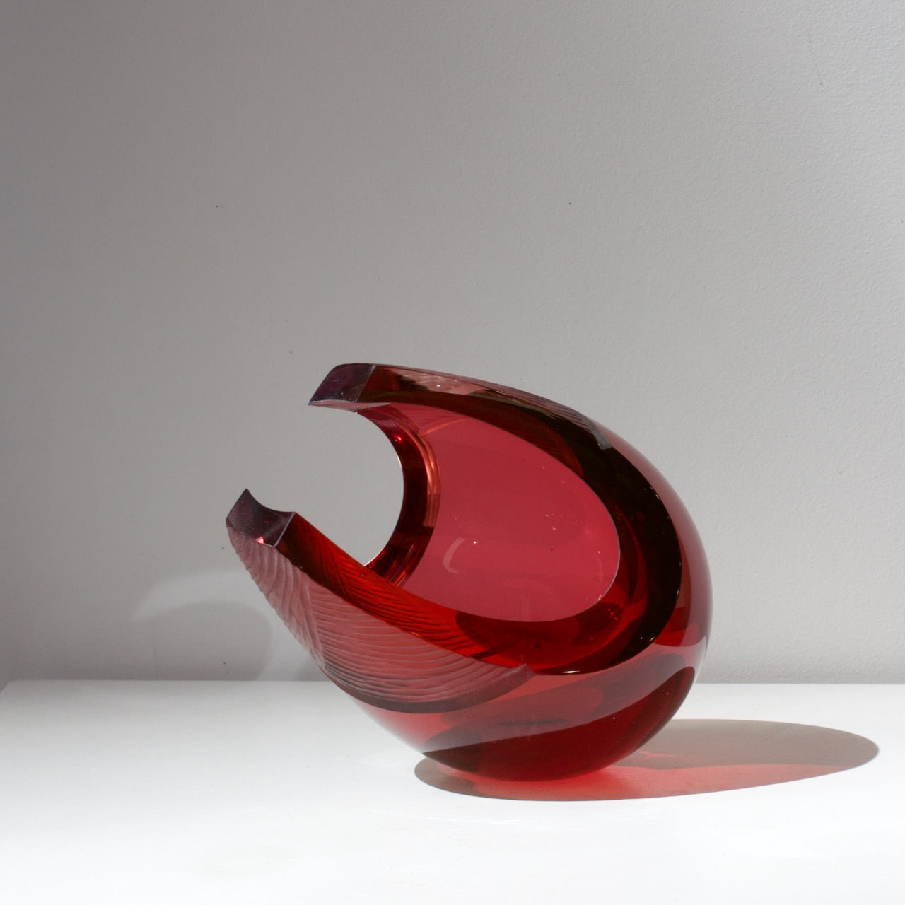 GS61: Grace - wine red