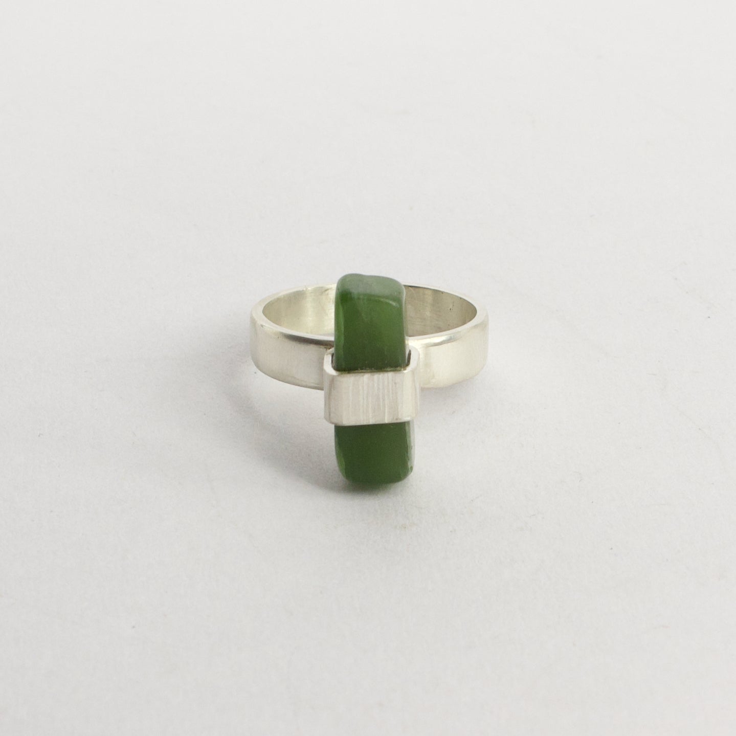 HA01: Down to earth pounamu ring