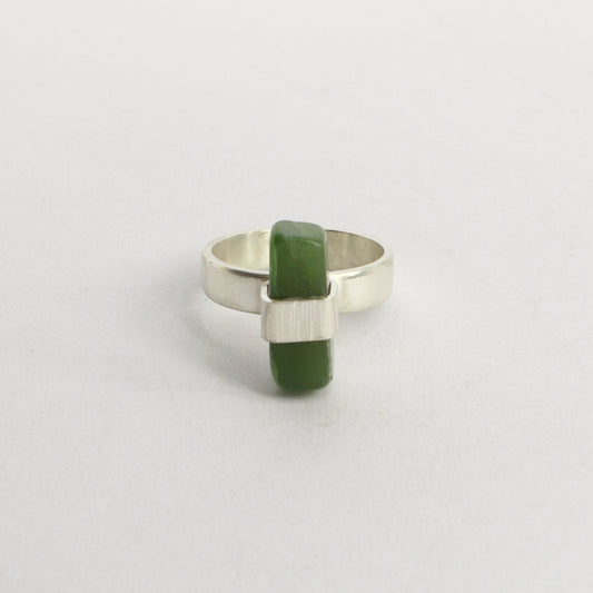 HA01: Down to earth pounamu ring