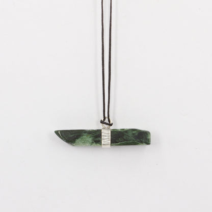 HA27: Down to earth pounamu pendant
