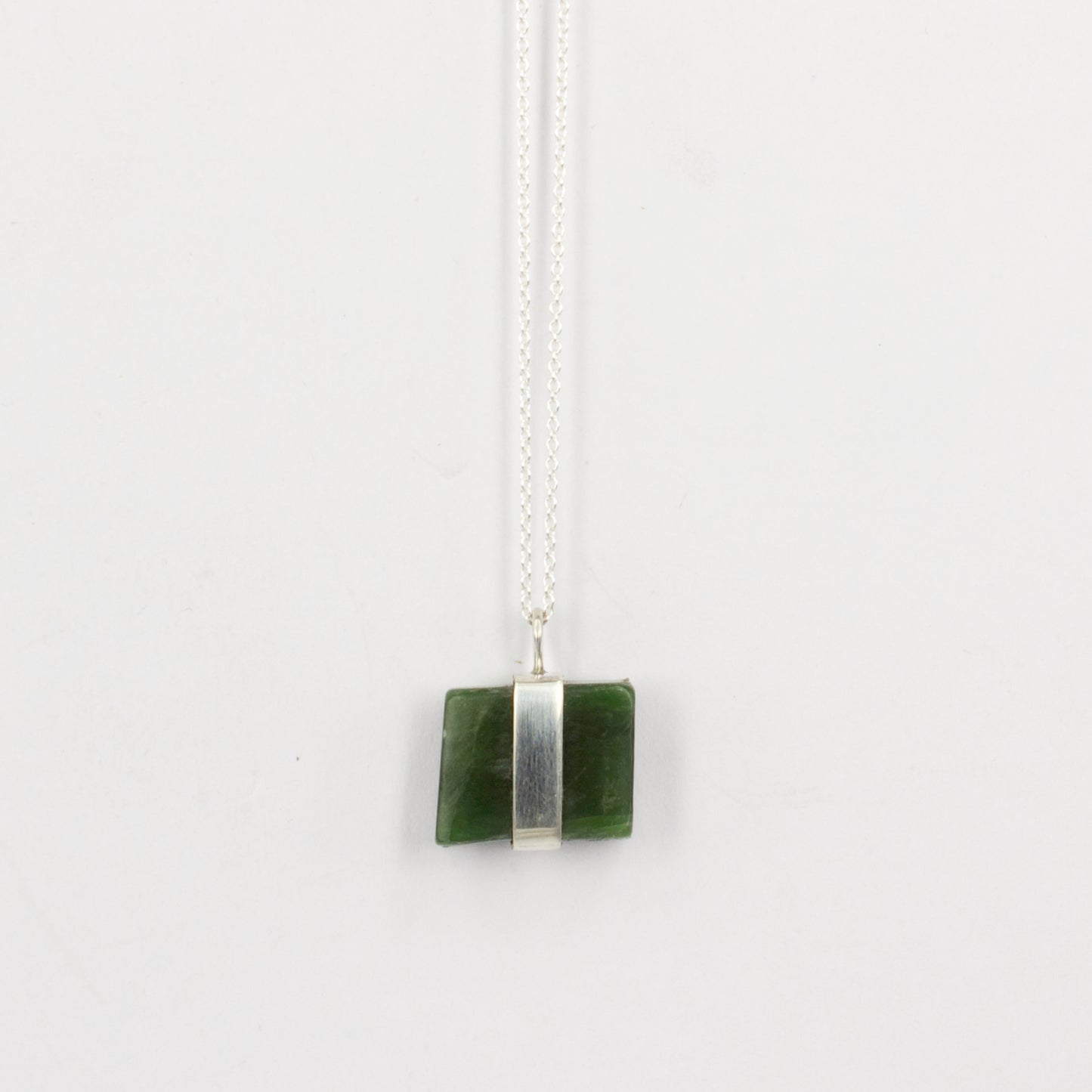 HA32: Down to earth pounamu pendant