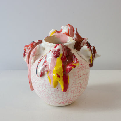 AH130: Vase