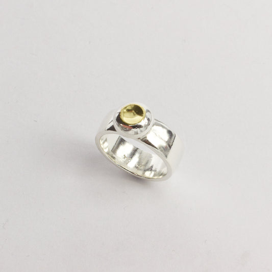 LA147: Concave top ring